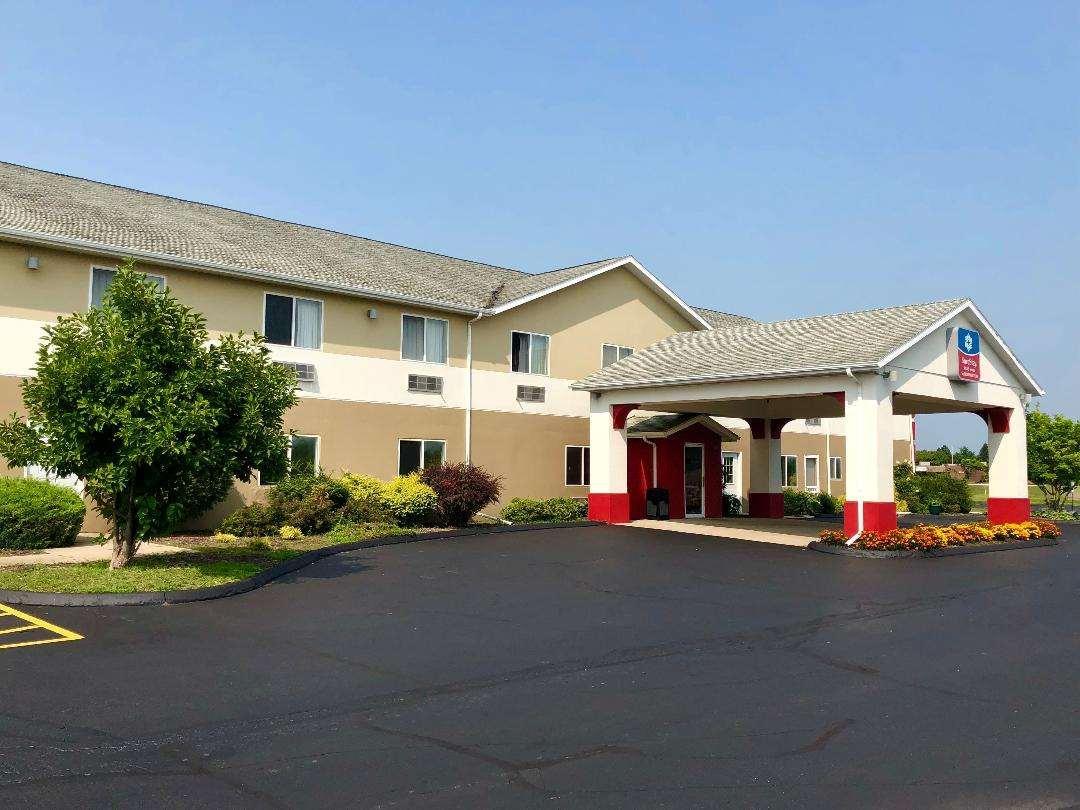 Surestay Plus Hotel By Best Western Беттендорф Екстер'єр фото