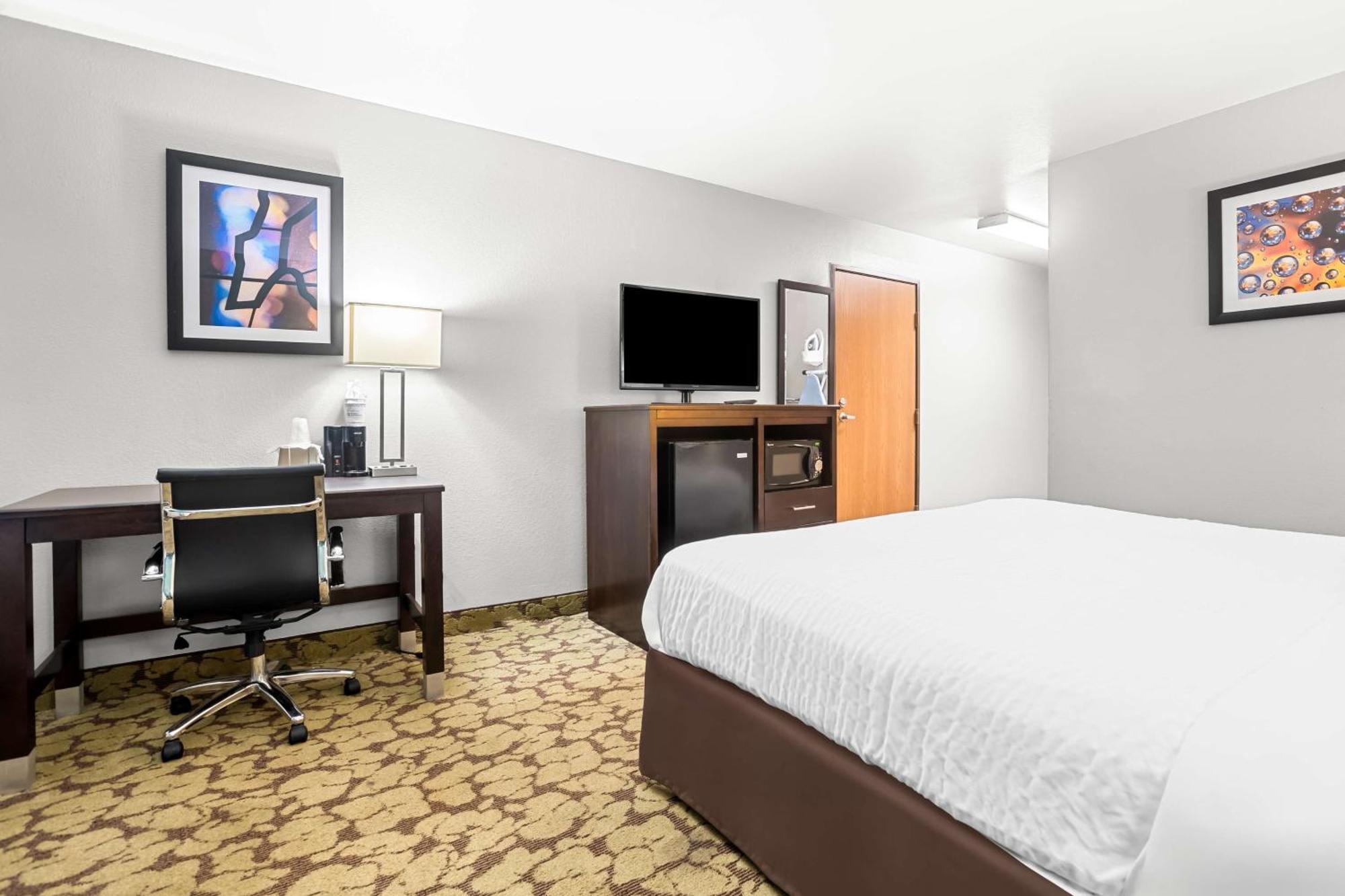 Surestay Plus Hotel By Best Western Беттендорф Екстер'єр фото