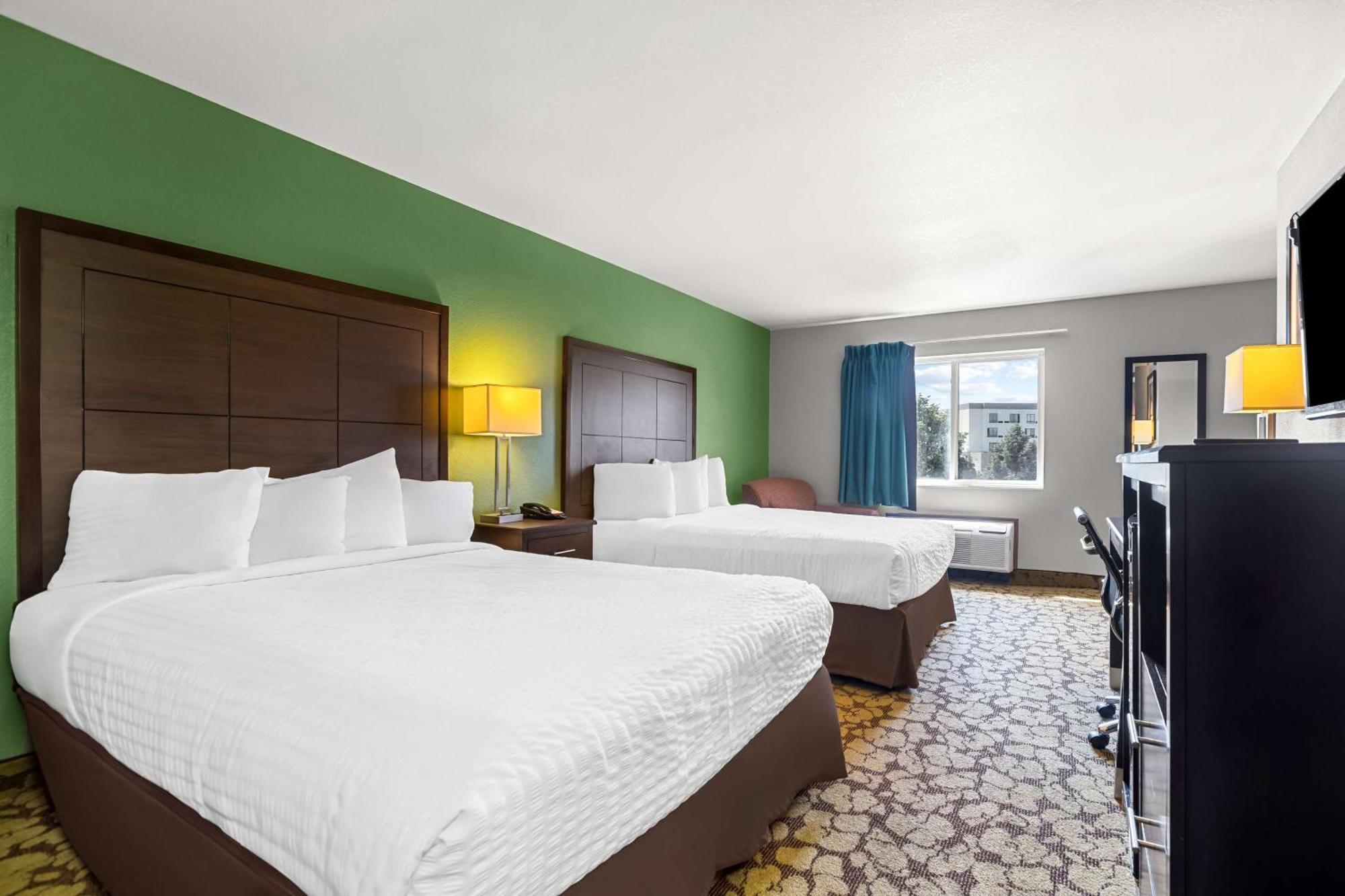 Surestay Plus Hotel By Best Western Беттендорф Екстер'єр фото